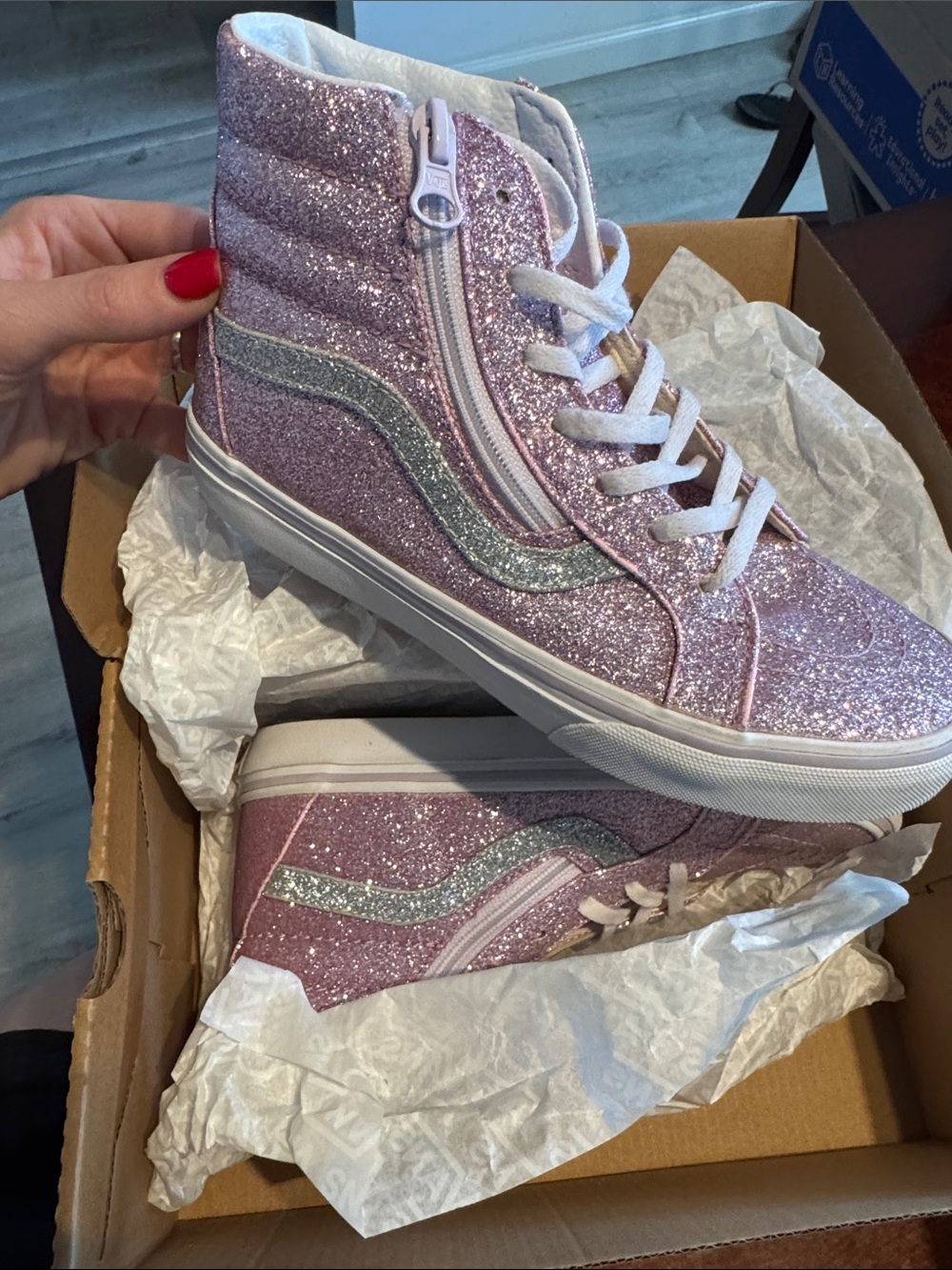 Youth size 3 VANS Glitter High-Top Lace-Up Sneakers with Side Zip - Pink
